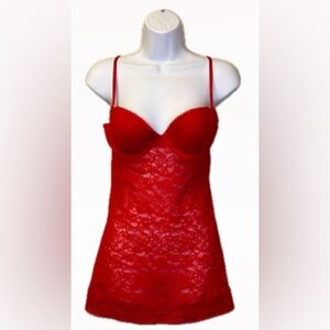 Victoria’s Secret The Lacie in Red Size M